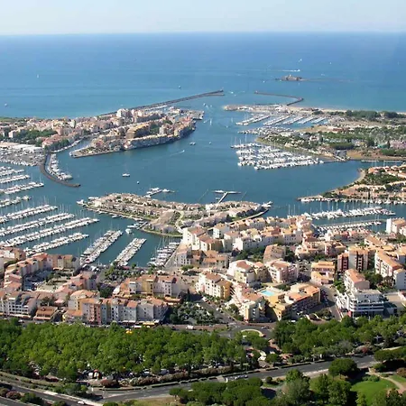 Emeraude Dans Agde