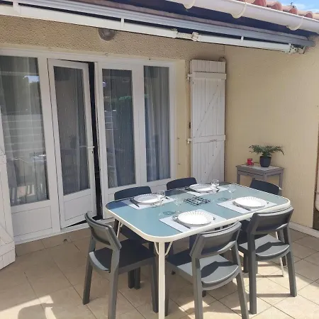 Emeraude Dans Villa Agde